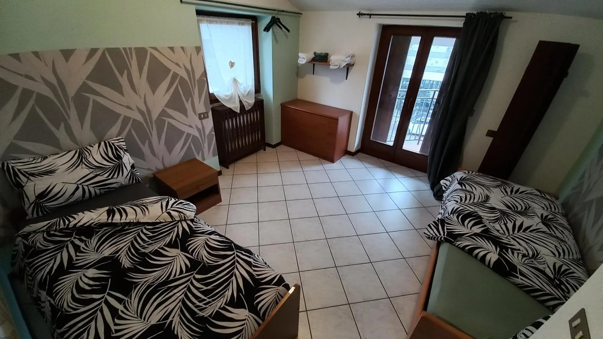 Villa Casa Felice Costa Volpino 0*,  Italien